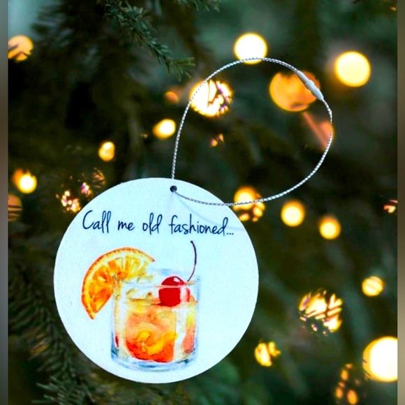 Call me old fashioned ornament - Picture 1 of 3